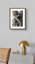 Load image into Gallery viewer, Curvy
